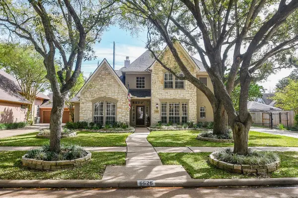 6526 Adobe Trails Drive, Sugar Land, TX 77479