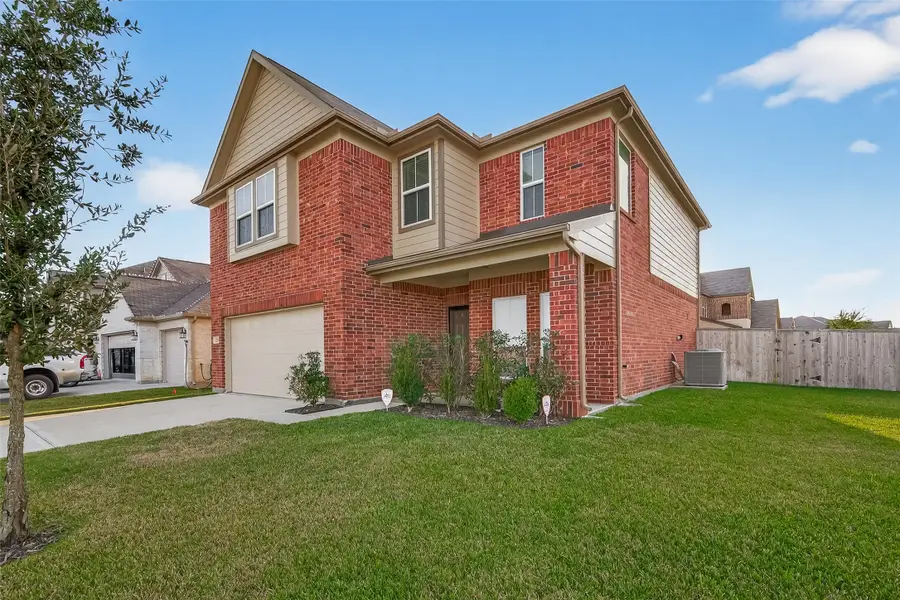 128 Shining Point Drive, Waller, TX 77484 - Image #3