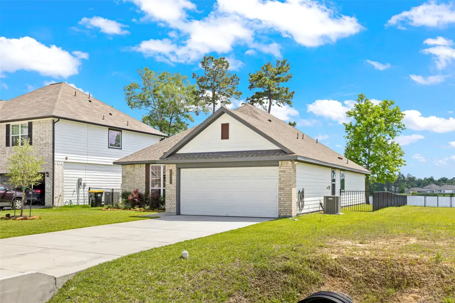 383 Shoreview Drive, Conroe, TX 77303 - #2