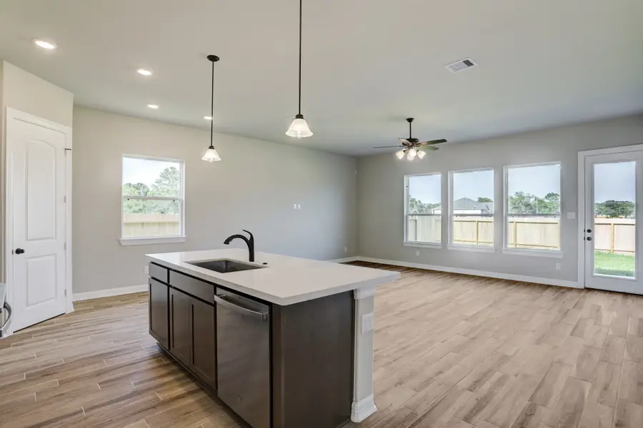 1615 Friendship Trail, Seabrook, TX 77586 - #3