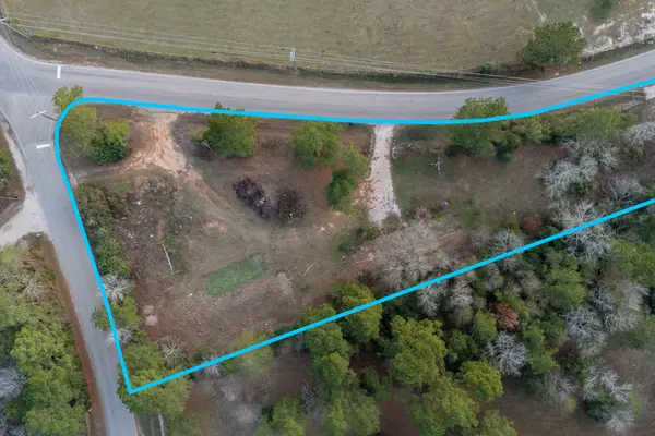 16421 E Williams Road, Conroe, TX 77303