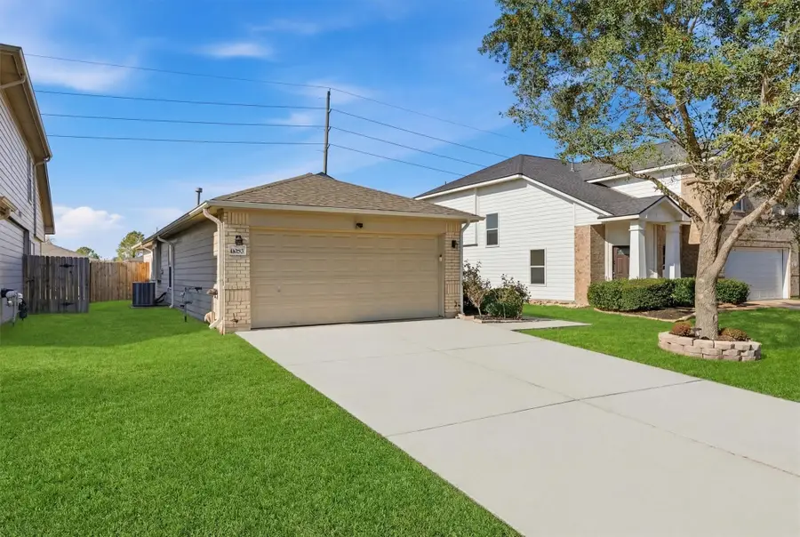 18202 Sorrell Oaks Lane, Richmond, TX 77407 - Image #2