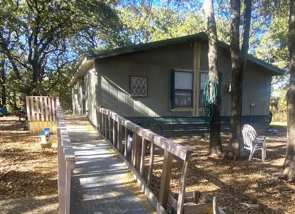 1135 County Road 2005, Walnut Springs, TX 76690