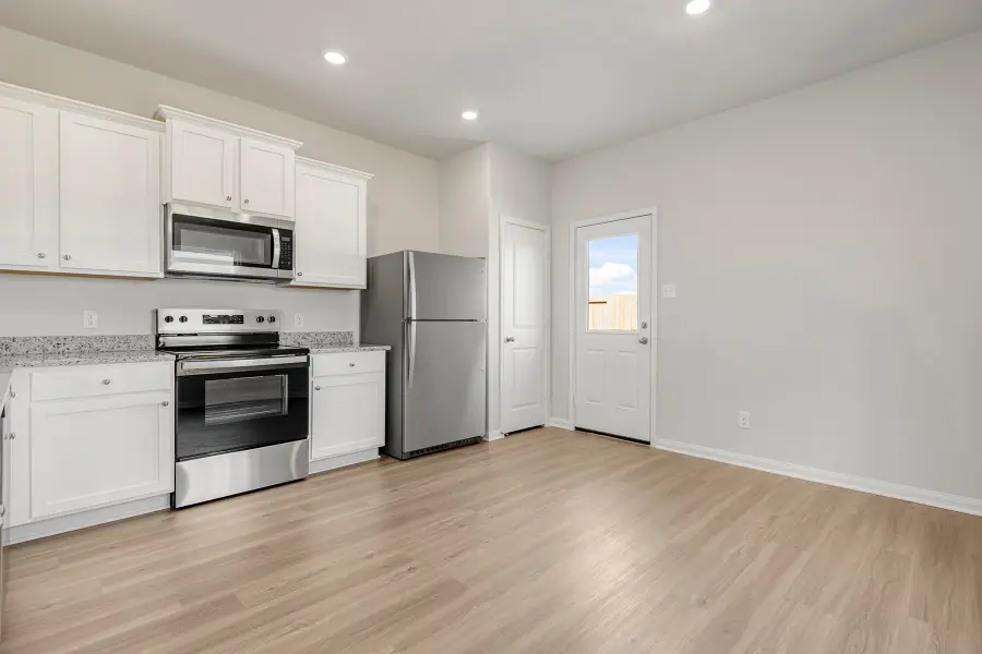 8215 Blooming Meadow Lane, Houston, TX 77016 - Image #3