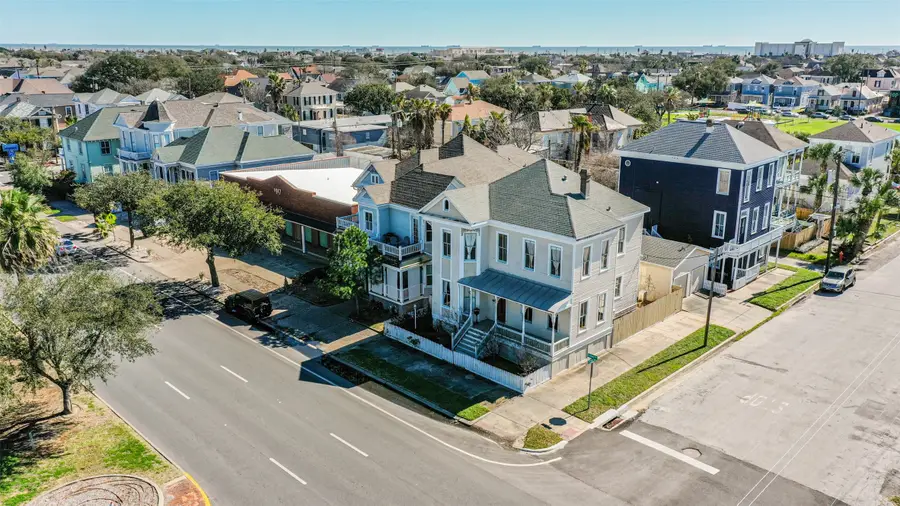 1927 Broadway Street, Galveston, TX 77550 - #2