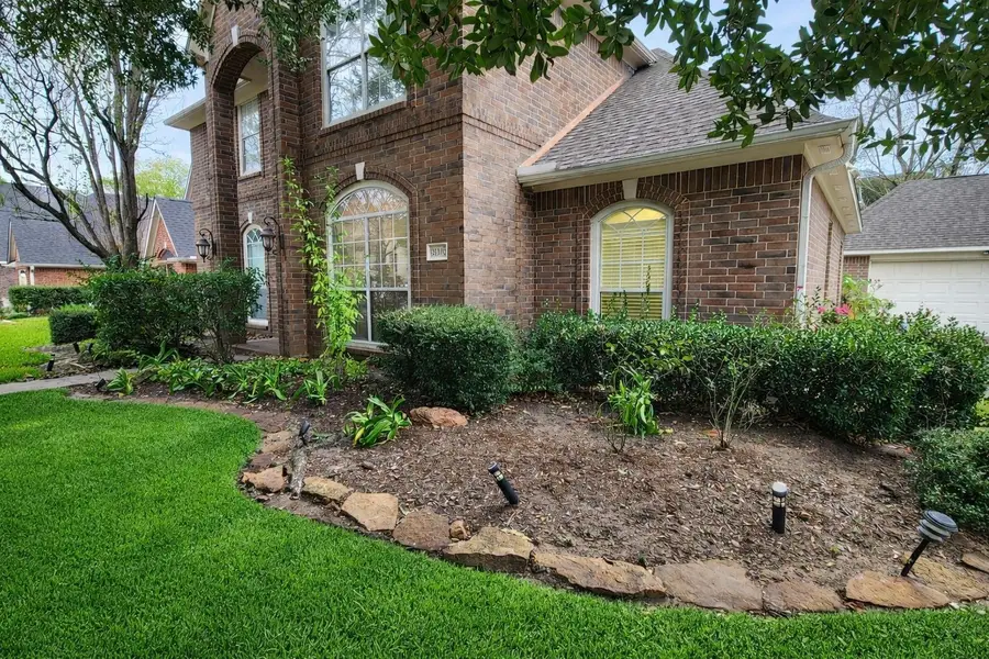 31330 Capella Circle, Tomball, TX 77375 - Image #2