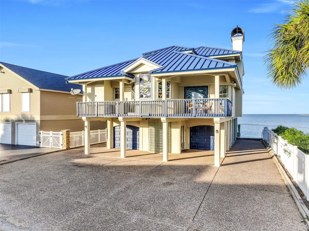 4112 W Bayside Way, Jamaica Beach, TX 77554 - Image #1