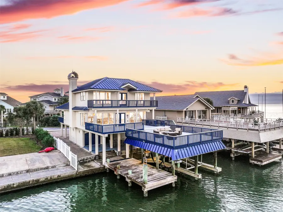 4112 W Bayside Way, Jamaica Beach, TX 77554 - Image #2