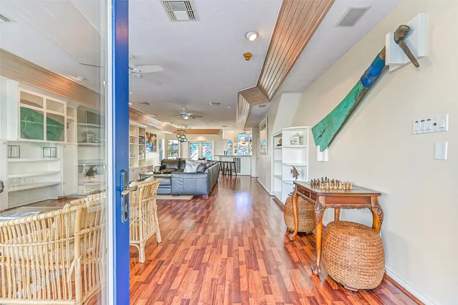 4112 W Bayside Way, Jamaica Beach, TX 77554 - Image #3