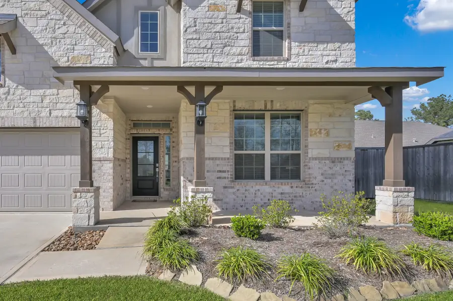 343 Sky Top Drive, Montgomery, TX 77316 - Image #3