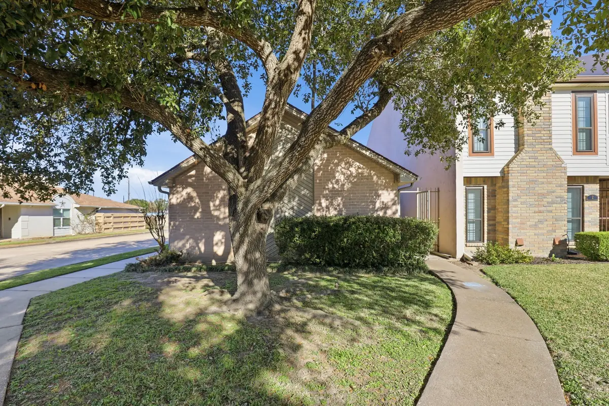 1 Wellington Park, Baytown, TX 77520 - #1