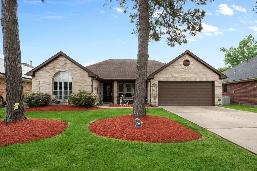 1122 Glenmeadows Drive, La Porte, TX 77571 - #2