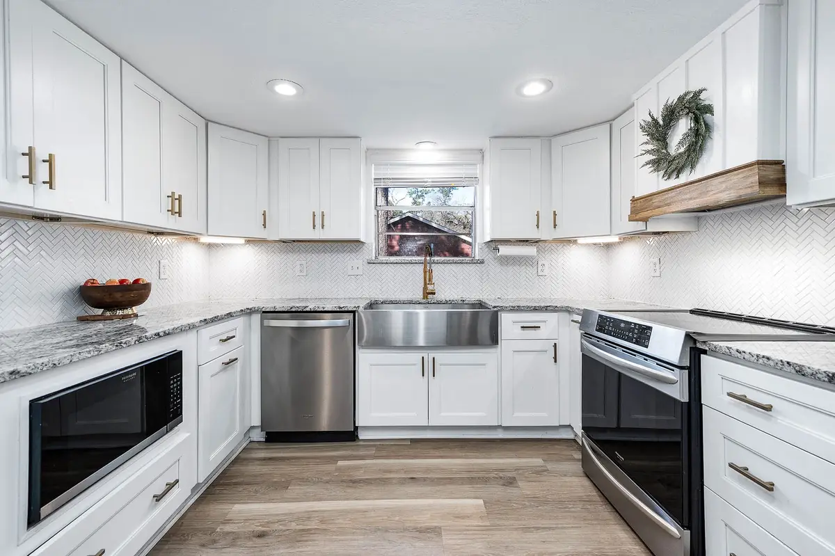 26715 Maplewood Drive, Spring, TX 77386 - Image #1