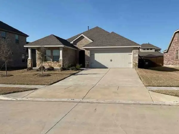 212 Goldfinch Drive, Caddo Mills, TX 75135