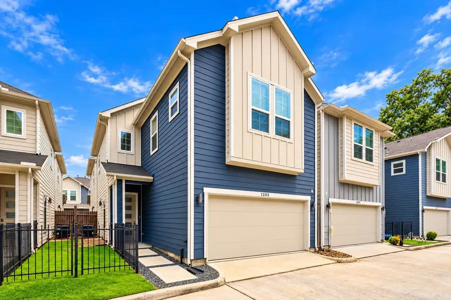 1205 W Tidwell Road, Houston, TX 77091 - #2