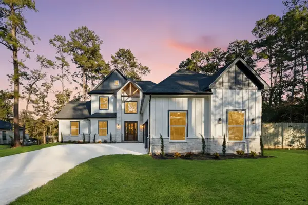 40714 Rolling Forest Dr, Magnolia, TX 77354