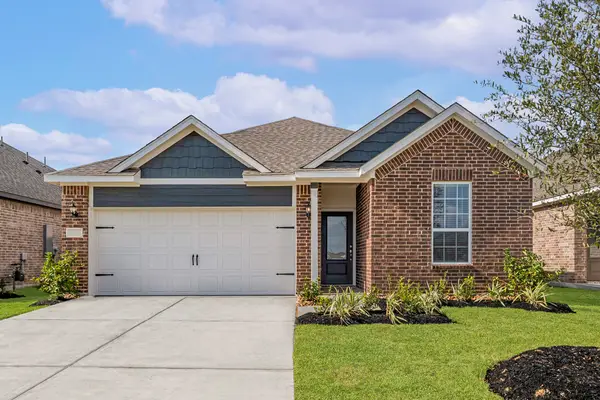 8827 New Jade Drive, Iowa Colony, TX 77583