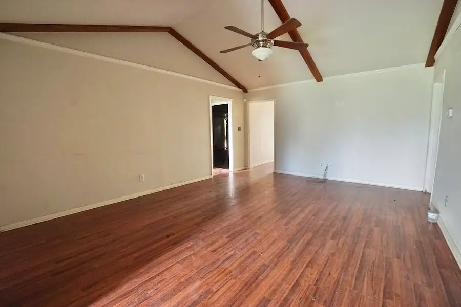 324 Pine Street, Lake Jackson, TX 77566 - #3