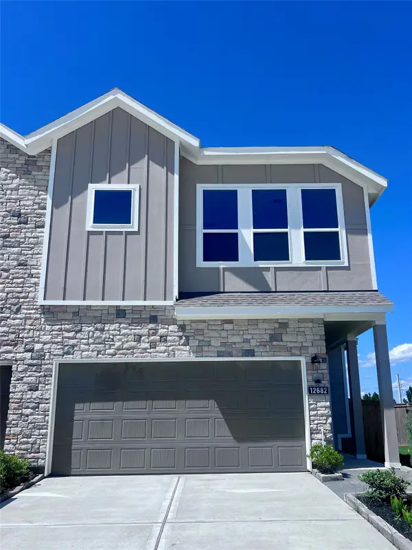 12682 Blue Catfish Lane, Cypress, TX 77433