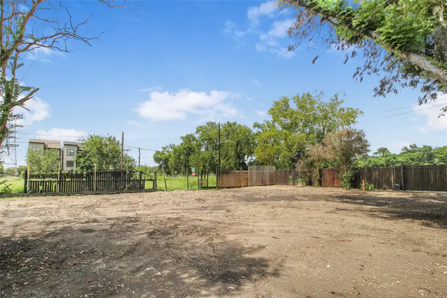 5015 Elysian Street, Houston, TX 77009 - #3