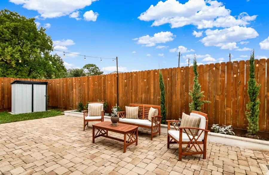 6635 Tc Jester Blvd Boulevard #A, Houston, TX 77007 - Image #2