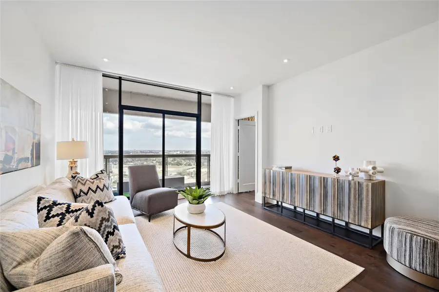 1701 Hermann Drive #25A, Houston, TX 77004 - #2