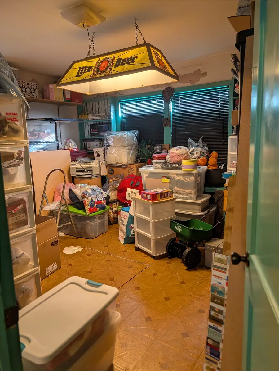 411 Center Way, Lake Jackson, TX 77566 - #3