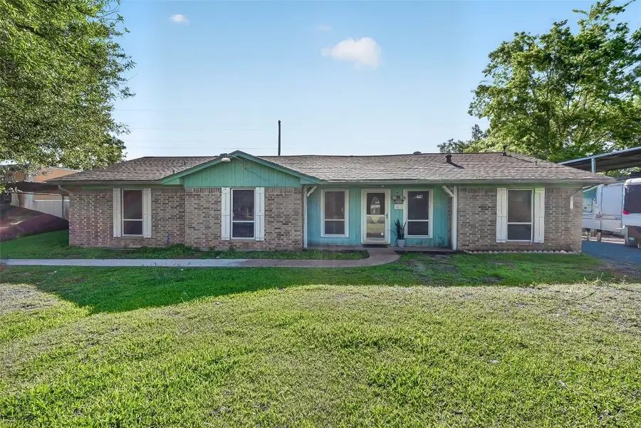 621 Elsbeth Street, Channelview, TX 77530 - #3