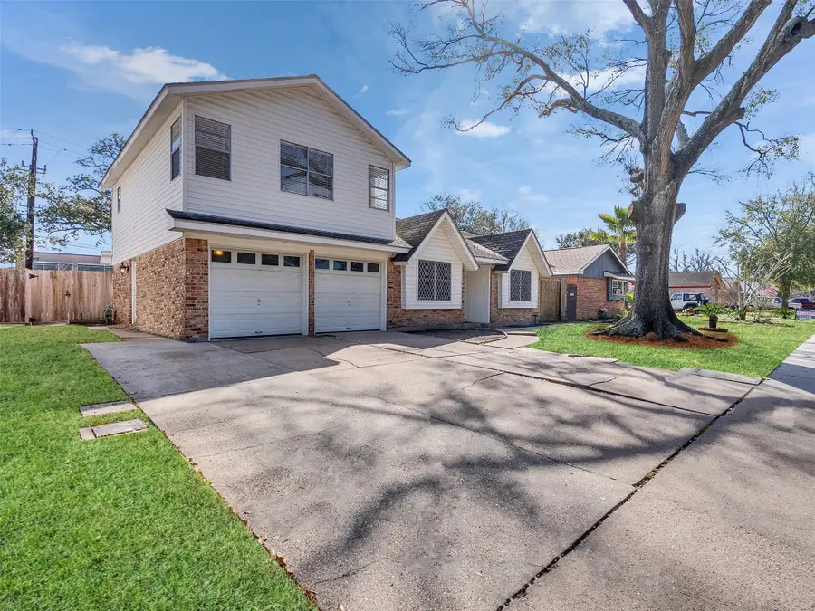 2305 Peach Lane, Pasadena, TX 77502 - #2