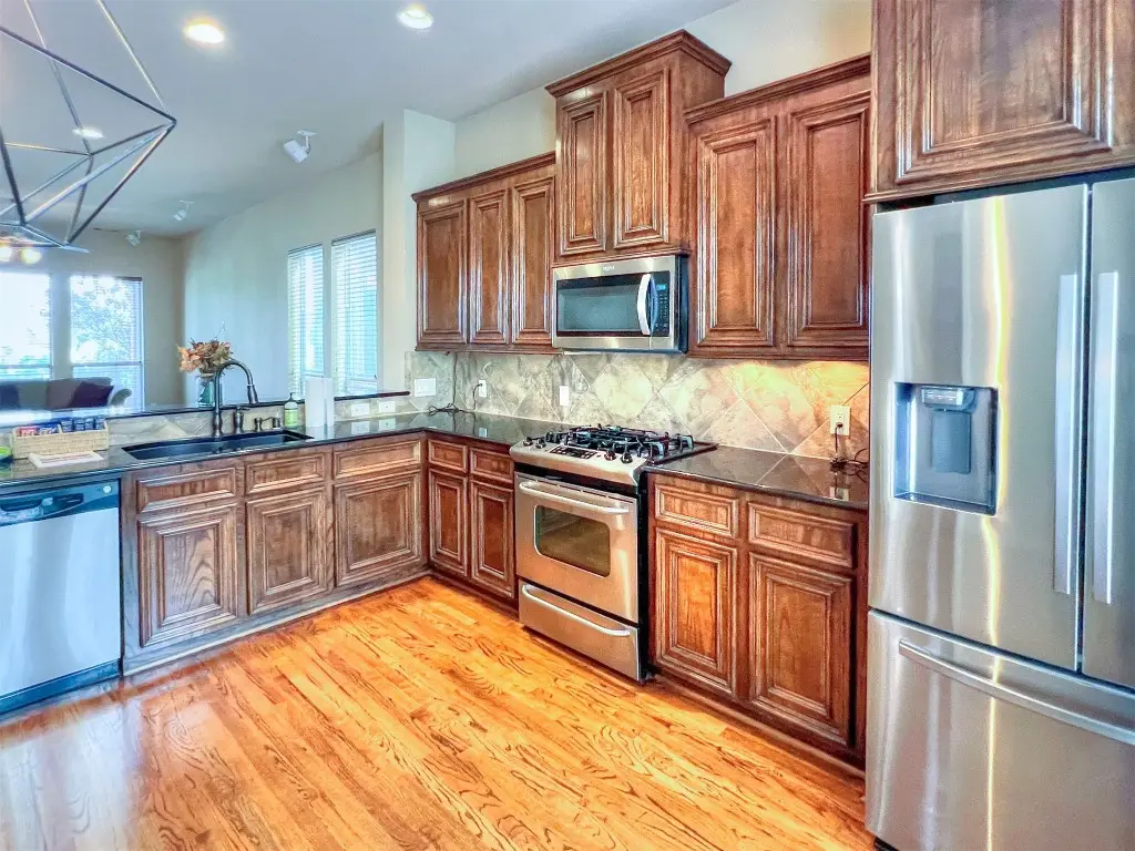 2325 Hutchins Street Street, Houston, TX 77004 - #1