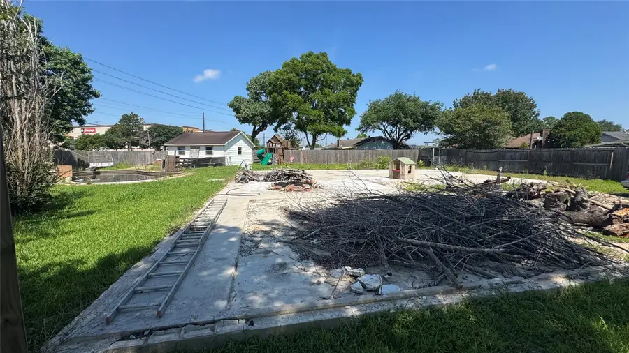 10003 Kirkbluff Drive, Houston, TX 77089 - #3
