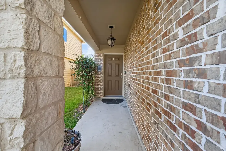 9940 Swallow Drive, Conroe, TX 77385 - #2