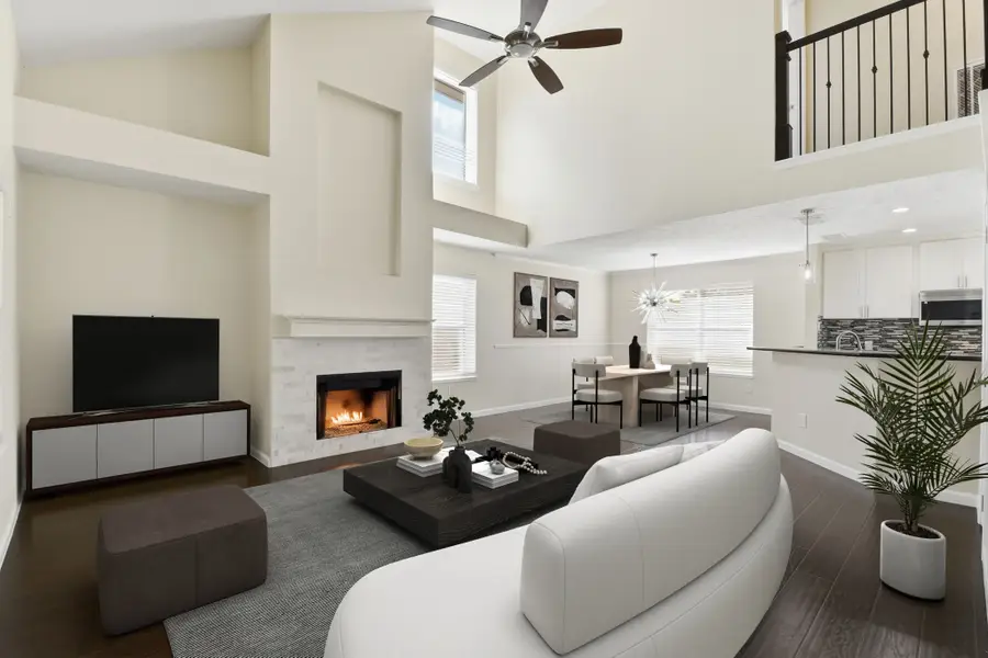 212 Glade Bridge Lane, Dickinson, TX 77539 - Image #2