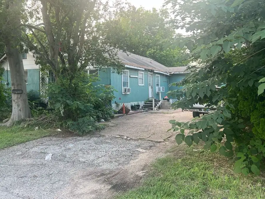 1103 1st Street, Galena Park, TX 77547 - #2