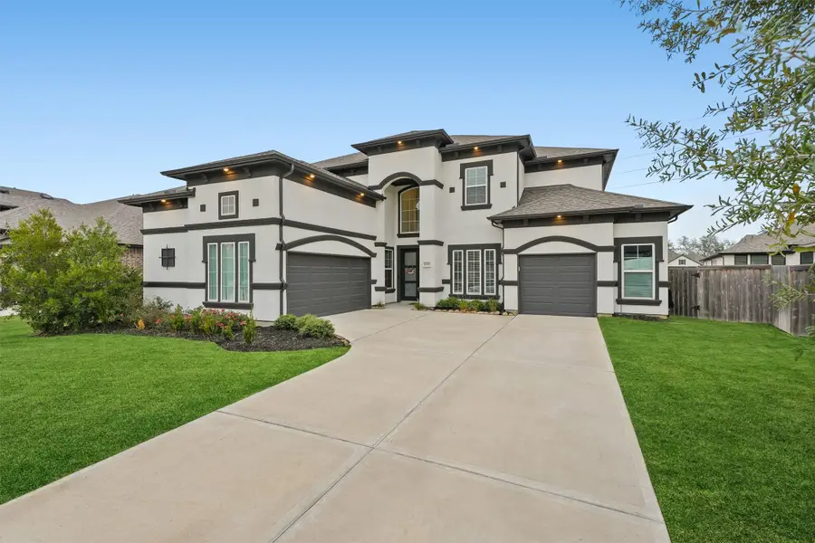 30330 Parkside Passage Drive, Fulshear, TX 77441 - Image #3