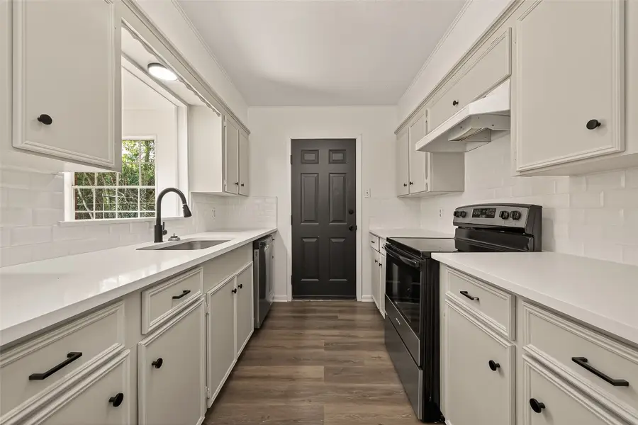 30 Perry Lane, Cleveland, TX 77328 - Image #3