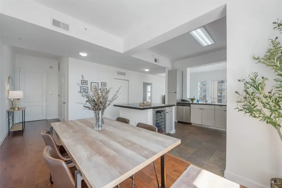 3505 Sage Road #2210, Houston, TX 77056 - #3