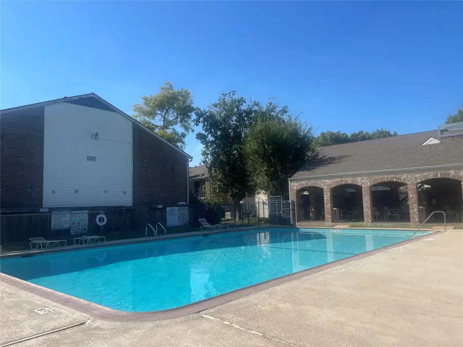 3900 Woodchase Drive #50, Houston, TX 77042 - Image #2