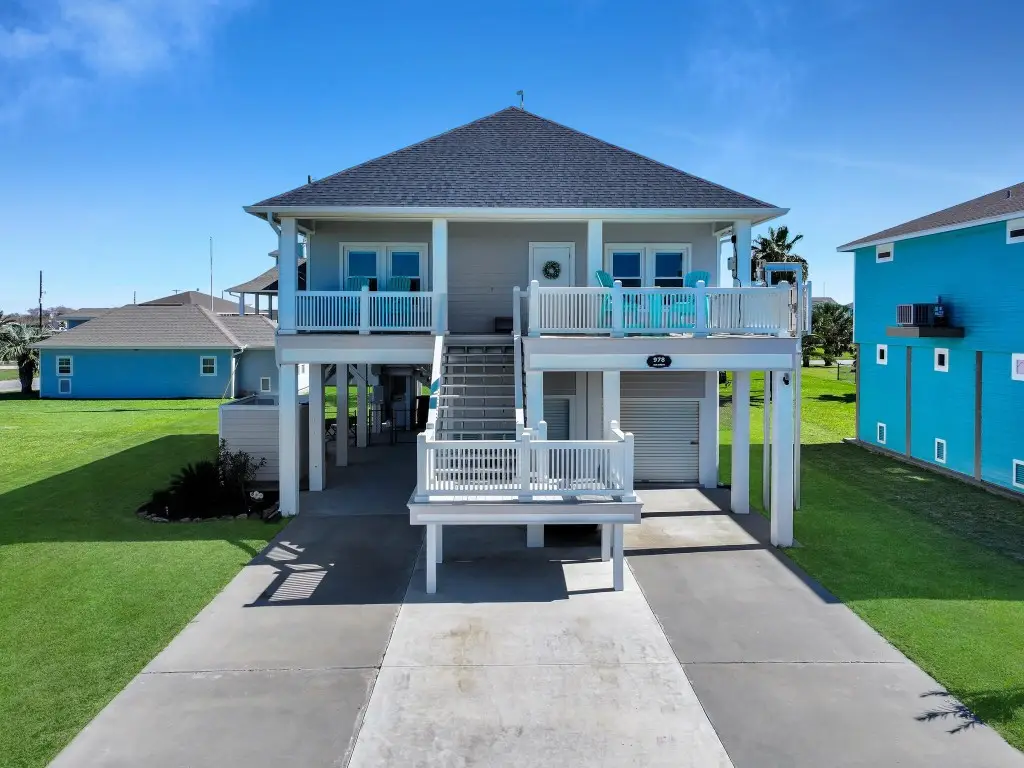 978 Sue Drive, Port Bolivar, TX 77650 - #1