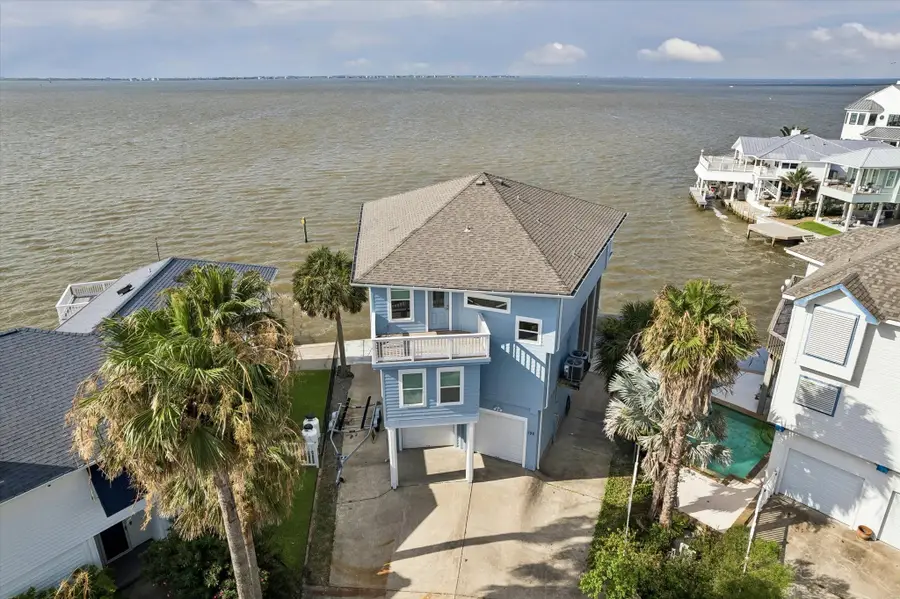 106 Quayside Drive, Tiki Island, TX 77554 - #3