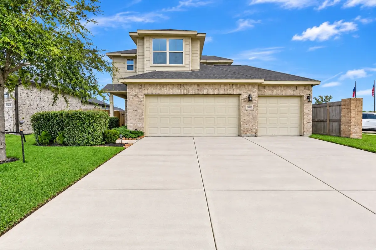 10902 Webber Lane, Texas City, TX 77591 - #1