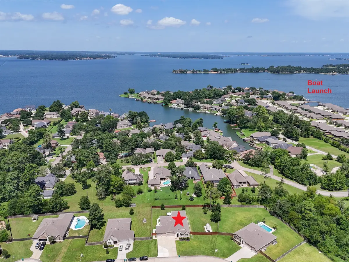 6034 Leeward Island Drive, Conroe, TX 77304 - Image #1