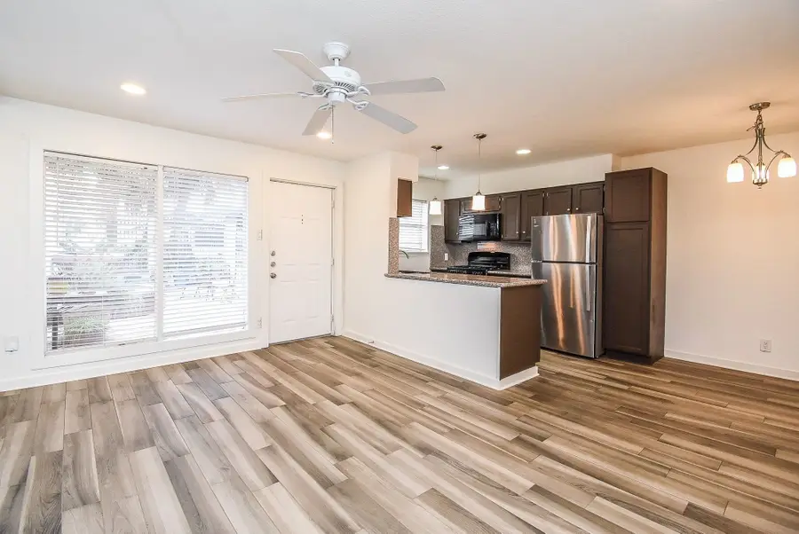 1404 Welch Street #2, Houston, TX 77006 - #2