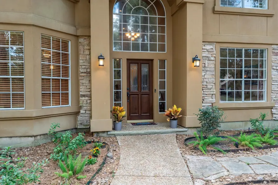 117 Treescape Circle, The Woodlands, TX 77381 - Image #3