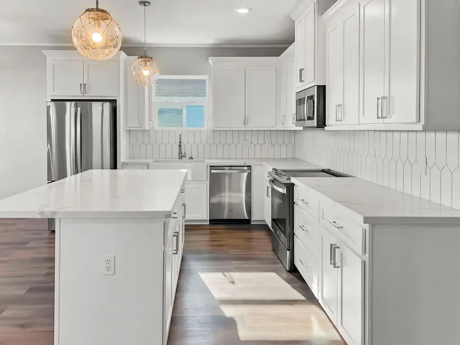 1743 Bluewater Highway, Surfside Beach, TX 77541 - Image #2