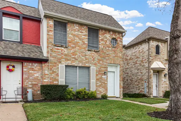 11002 Hammerly Boulevard #227, Houston, TX 77043