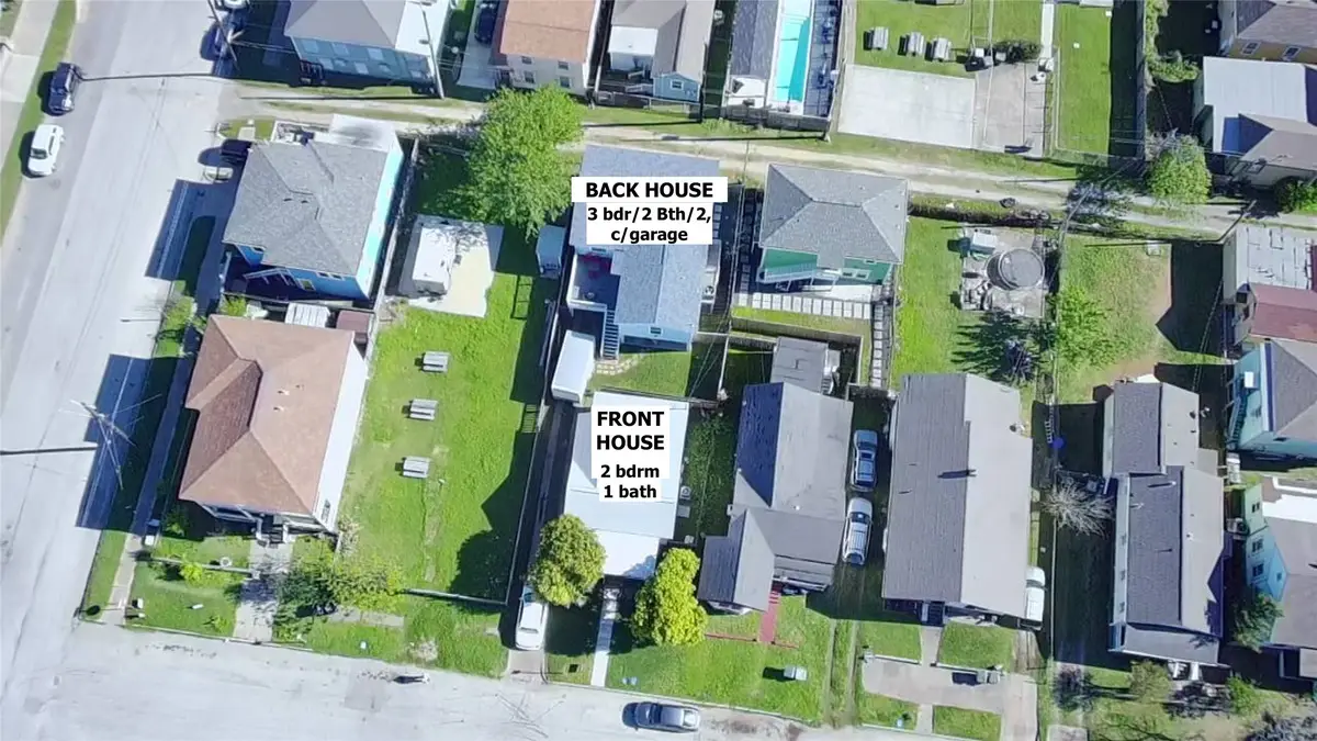 2811 Avenue Q 1/2, Galveston, TX 77550 - #1