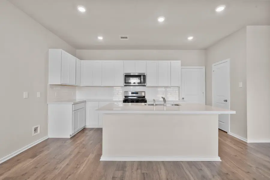 3542 Cardinal Pointe Drive, Angleton, TX 77515 - #3