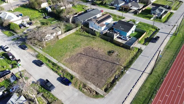 4006 Cortlandt Street, Houston, TX 77018