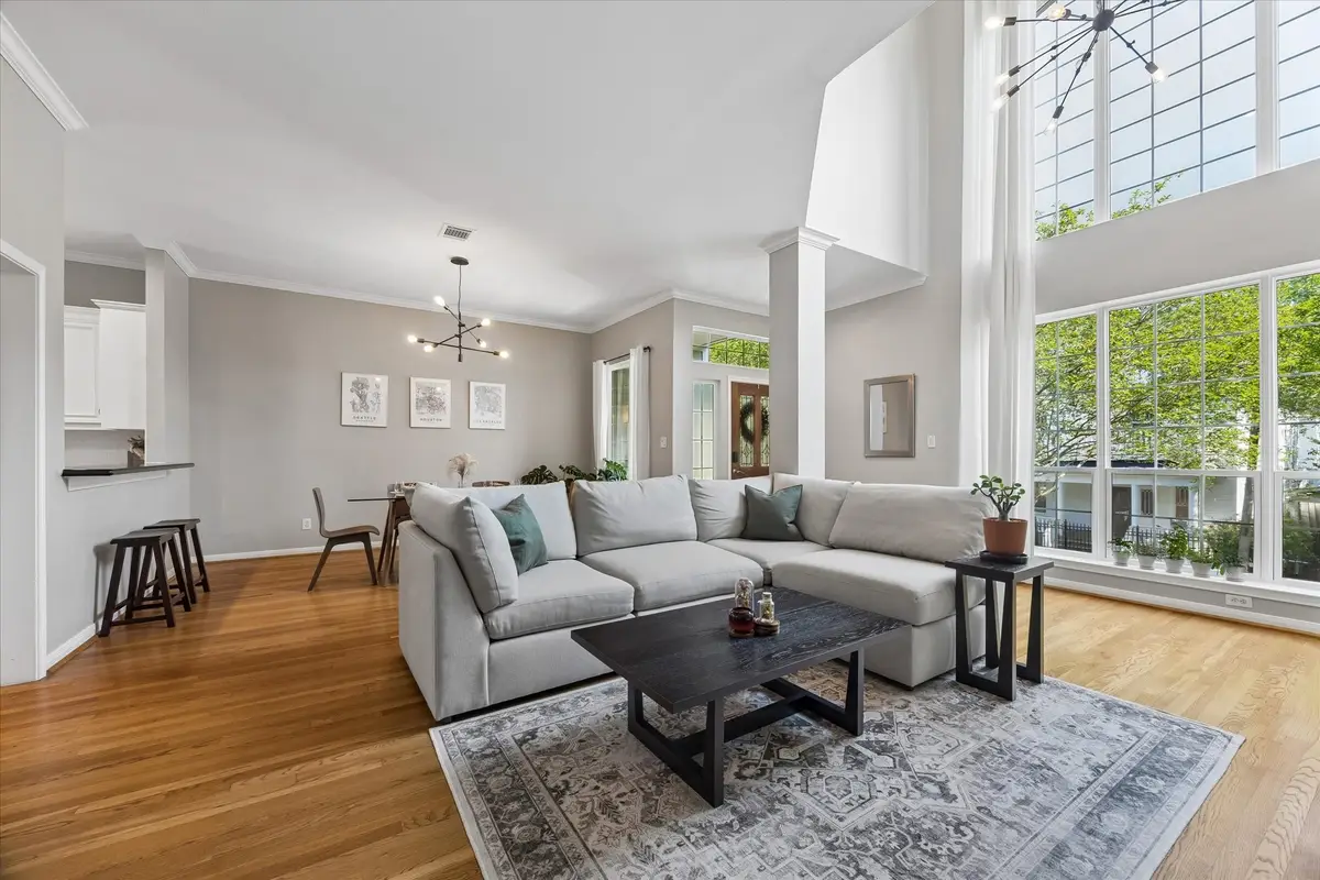 306 Fargo Street, Houston, TX 77006 - #1
